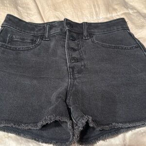 Super adorable black faded denim shorts